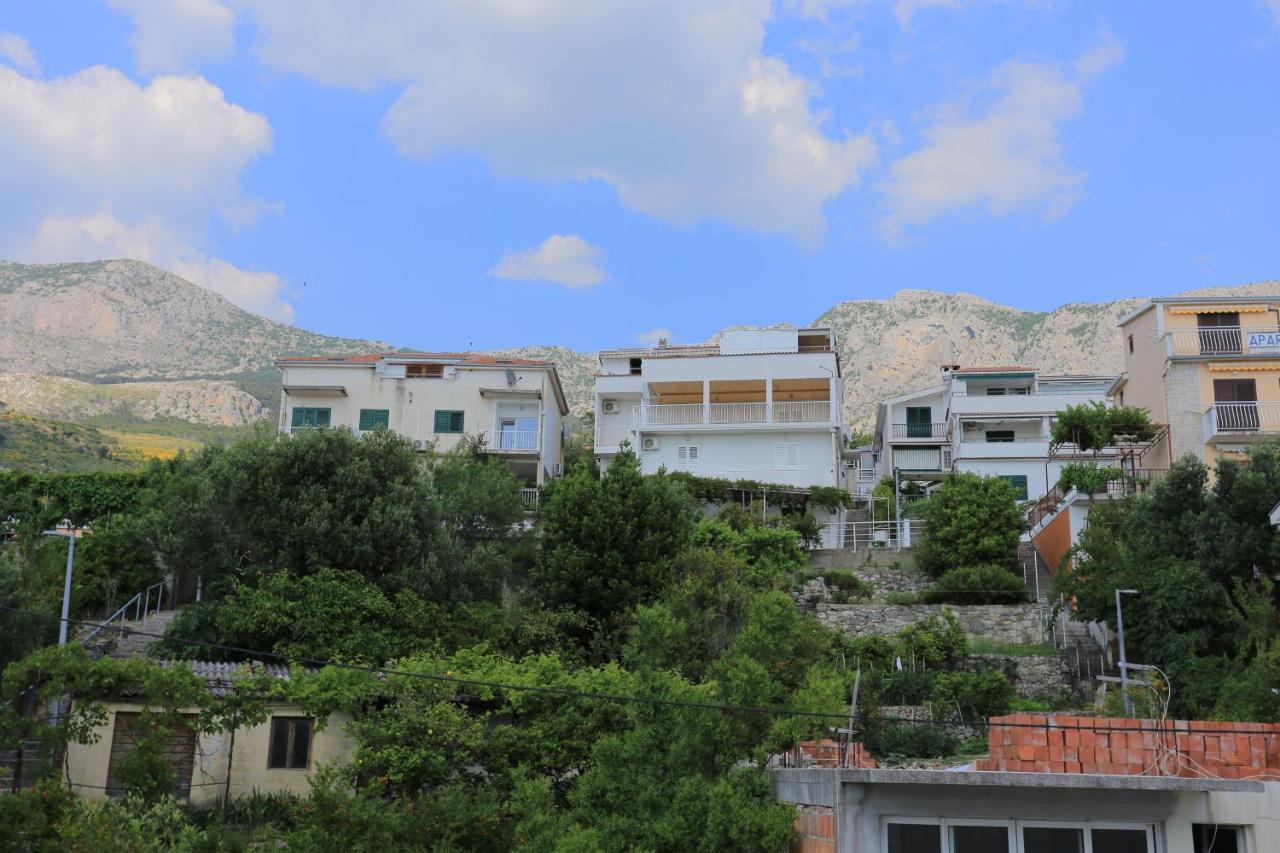 Apartments By The Sea Podgora, Makarska - 18918 Exterior photo